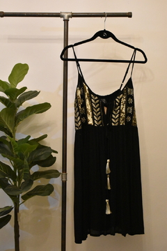 Vestido negro Espiga, hilos dorados