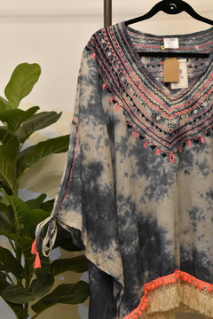 Tunica Batika, borlas y bordados - comprar online