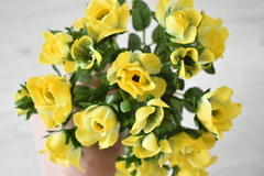 Ramo de flores amarillas - comprar online