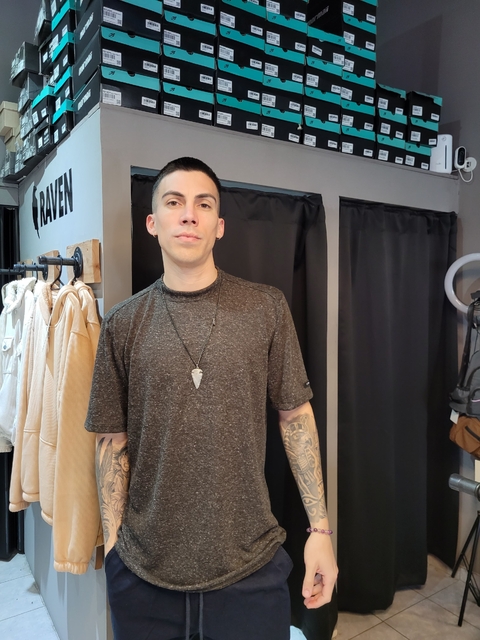 Remera Lino Kea