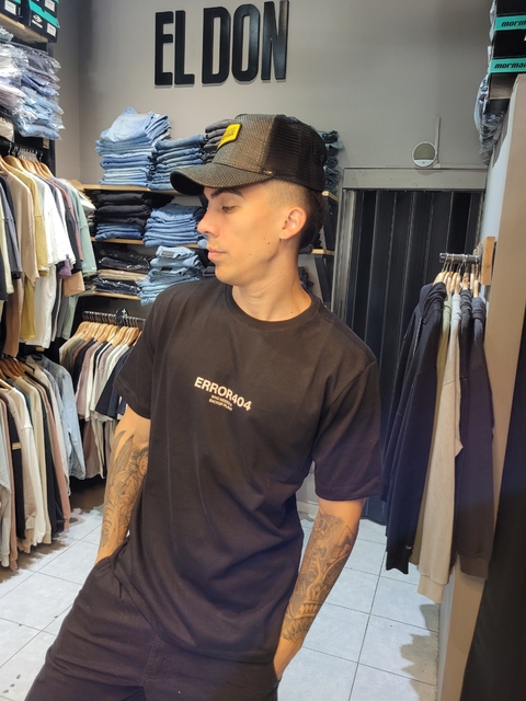 Remera Unknown - comprar online