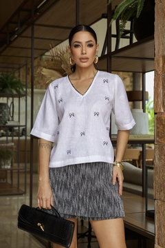 Blusa Bordada Gabrielle - comprar online