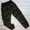 BST pantalón cargo camuflado súper frisados