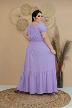 Vestido Longo Ciganinha Plus Size Lilás Manga Curta - Suzana - comprar online