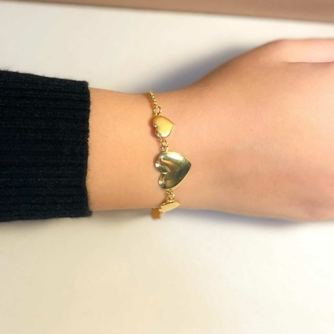 Pulseira três corações banhada a ouro 18k - comprar online