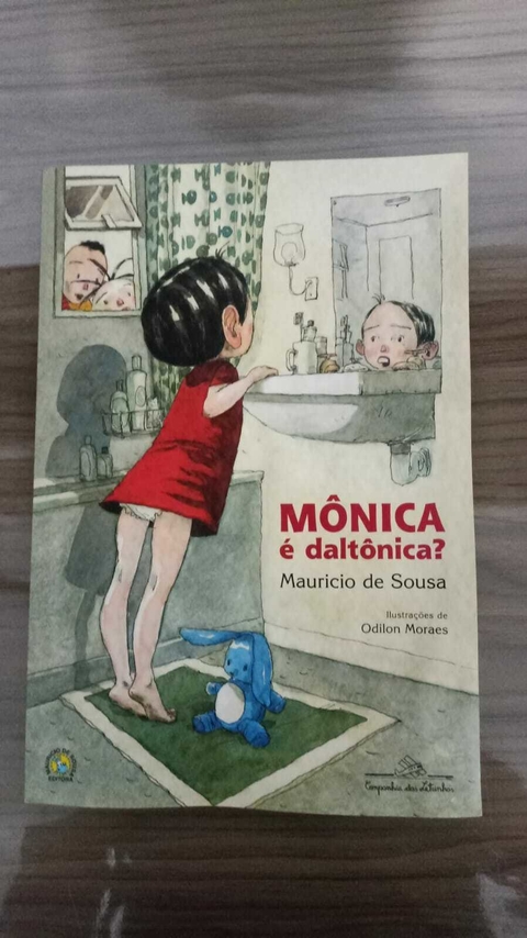 Mônica É Daltônica? Capa comum