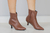 Bota shortie salto baixo - COURO