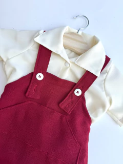 Conjunto bordô na internet