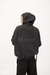 Campera "COMFY" negra en internet