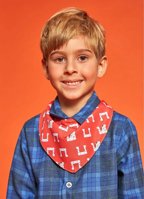 Lenço Infantil Menino Estampa Arraiá Na Fazendinha – Tam. 1 a 10 anos – Marrom