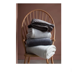 Cobertor queen En Vogue cor bege - Casalinda Cama Mesa e Banho