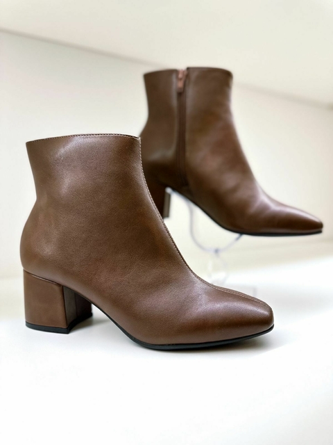 Bota Eliz Café - comprar online