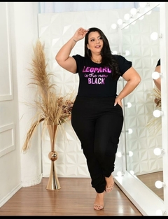CALÇA JOGGER LINHÃO MIRA -  Roupas Plus Size Femininas  Imperdível | EMPODERATTA
