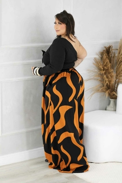 CROPPED FLOR SELENA na internet