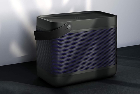 Imagen de Bang & Olufsen Beolit 20 l Portable Bluetooth 360º Light Speaker l Auto Falante Bluetooth Portátil & Leve l 8 horas de Bateria 3200 mAh l Wireless Charging Pad l Painel de Carregamento Sem Fio l Poderosíssimo Portátil de 480W l Recomendado para áreas de 10m² até 100m²