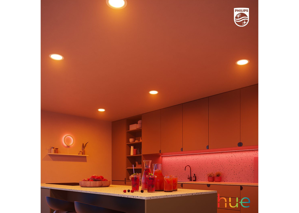 Imagen de Philips Hue White and Color Ambiance Bluetooth | Slim Smart Downlight 5"/6" | 3ª Geração l Luminária Spot Fino de Teto para Embutir l Extra Brilhante 1,200 lumen | Luminária Spot de Teto de Embutir | Compatível com a Alexa, Apple Homekit & Google Assistant