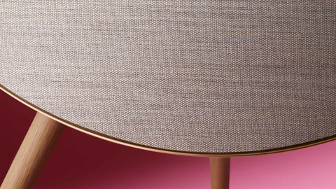 Bang & Olufsen Beoplay A9 , 4ª Geração , Impressionantes até 3.000W , Cor: Gold Tone with Light Oak Legs - Loja do Jangão - InterBros