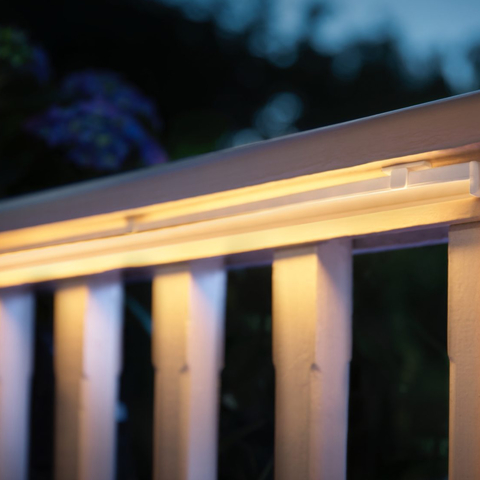 Philips Hue White & Color Ambiance Outdoor Smart LightStrip l Fita de Led Outdoor 2 mts l 2ª Geração l + Sensor de Movimento l Fluxo Luminoso 850 lumen l Compatível com a Alexa, Apple Homekit & Google Assistant | Requer Hue Bridge