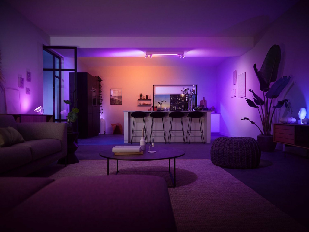 Philips Hue White & Color Ambiance Centris l Smart 4-Spots Ceiling Bar l Luminária de Teto l Ajuste cada Luz Individualmente l Poderoso Fluxo Luminoso 4.200 lumen l Compatível com Alexa, Apple Homekit & Google Assistant | Funciona com Bluetooth e/ou com a Hue Bridge - tienda online