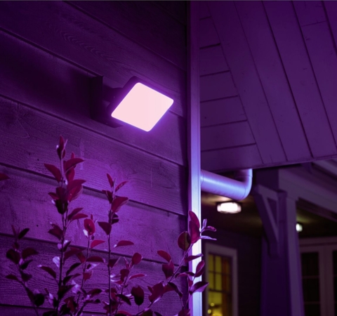 Imagem do Philips Hue Discover Outdoor Floodlight l Luminária de Parede l Projetor de Segurança l Poderoso Fluxo Luminoso 2.300 lumen l LED Integrado l Compatível com a Alexa, Apple Homekit & Google Assistant | Requer Hue Bridge