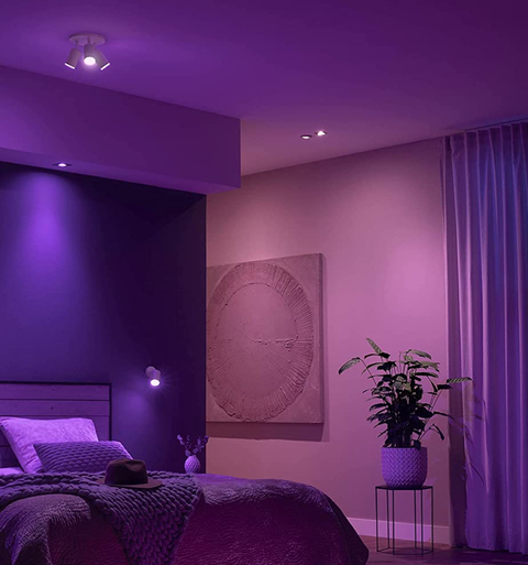 Imagen de Philips Hue White and Color Ambiance Recessed Spotlight Bluetooth Centura | Nova Geração | Luminária Spot Direcional Dicróica de Teto | Adequada para Locais Úmidos | Compatível com a Alexa, Google Assistant, Apple HomeKit e Samsung SmartThings | Substituia suas luminárias antigas com a tecnologia LED inteligente