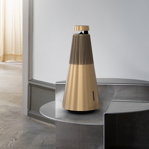 Bang & Olufsen Beosound 2 l Natural Aluminium l Wireless Multiroom Speaker l Auto Falante Multi-Room 360º l Acoustic Lens Technology l WiFi & Bluetooth l Chromecast & Google Assistant Integrados l Compatível com Apple 2 & Spotify Connect l Recomendado para áreas de 10m² até 60m² - comprar online