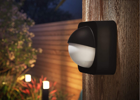 Philips Hue White & Color Ambiance Outdoor Smart LightStrip l Fita de Led Outdoor 2 mts l 2ª Geração l + Sensor de Movimento l Fluxo Luminoso 850 lumen l Compatível com a Alexa, Apple Homekit & Google Assistant | Requer Hue Bridge na internet