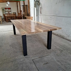 MESA DE PETIBIRI DE 3.00 X 1.20 PATAS DE CAÑO CUADRADO - comprar online