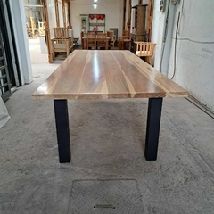 MESA DE PETIBIRI DE 3.00 X 1.20 PATAS DE CAÑO CUADRADO - Muebles Priscob