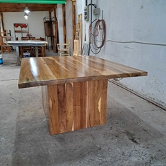 MESA DE GUAYUBIRA PATA RECTANGULAR en internet