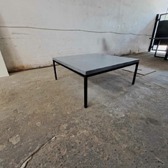 MESA RATONA EN MICROCEMENTO - comprar online
