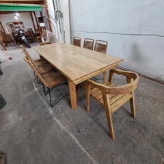 MESA ESTILO CAMPO DE 2.40 X 1.00 PATAS Y + 6 SILLAS TULUM + 2 SILLAS COLONIALES