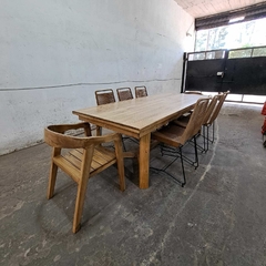 MESA ESTILO CAMPO DE 2.40 X 1.00 PATAS Y + 6 SILLAS TULUM + 2 SILLAS COLONIALES en internet