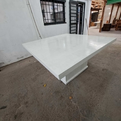 MESA DE MICROCEMENTO CUADRADA - Muebles Priscob