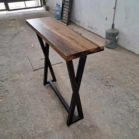 MESA DE ARRIME EN GUAYUBIRA