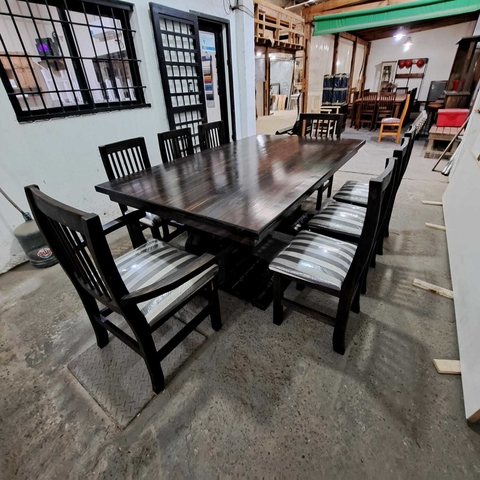 MESA ESTILO CAMPO CON PATAS FRANCESAS + 2 CABECEROS + 6 SILLAS