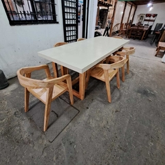 MESA DE MICROCEMENTO + SILLAS COLONIALES en internet