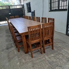 MESA ESTILO CAMPO DE 5.00 x 1.20 HIDROLAQUEADA + 20 SILLAS ENCERADAS en internet