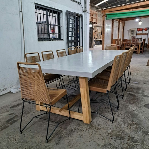 MESA DE MICROCEMENTO + SILLAS TULUM