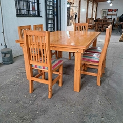 MESA ESTILO CAMPO + 6 SILLAS HINDU TAPIZADAS TODO LAQUEADO - tienda online