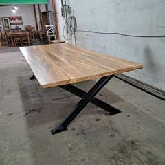 Imagen de MESA DE PETIRIBI PATAS UPN