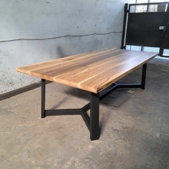 MESA DE PETIRIBI PATAS MODELO Y - comprar online