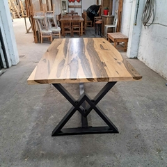 MESA DE GUAYUBIRA PATAS MODELO W en internet