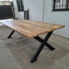 MESA DE PETIRIBI PATAS UPN - Muebles Priscob