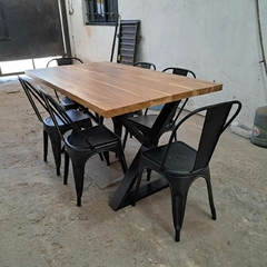 Imagen de MESA DE PETIRIBI PATAS X + SILLAS TOLIX