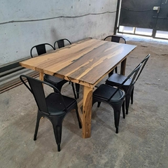 MESA DE GUAYUBIRA + SILLAS TOLIX - Muebles Priscob