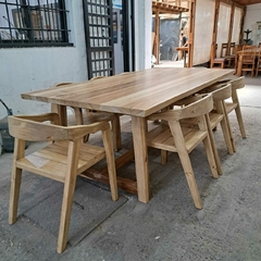 MESA DE PETIRIBI + SILLAS COLONIALES - comprar online