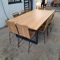 MESA DE PARAISO + SILLAS en internet