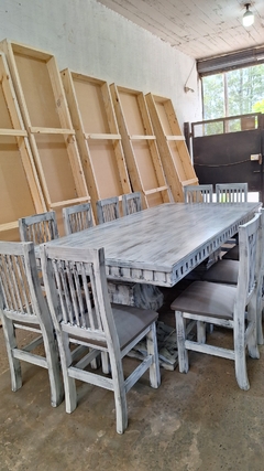 MESA RESTORATION PATAS FRANCESAS + SILLAS HINDU