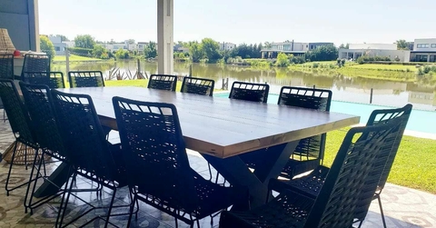 MESA DE GUAYUBIRA + SILLAS ENTRELAZADAS